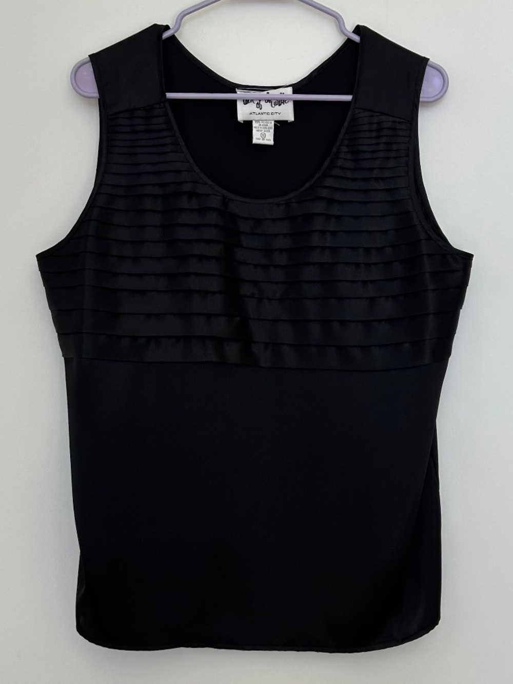 NWOT Vintage Talk of the Walk Black Satin Pleated Scoop Neck Tank Top Size 16